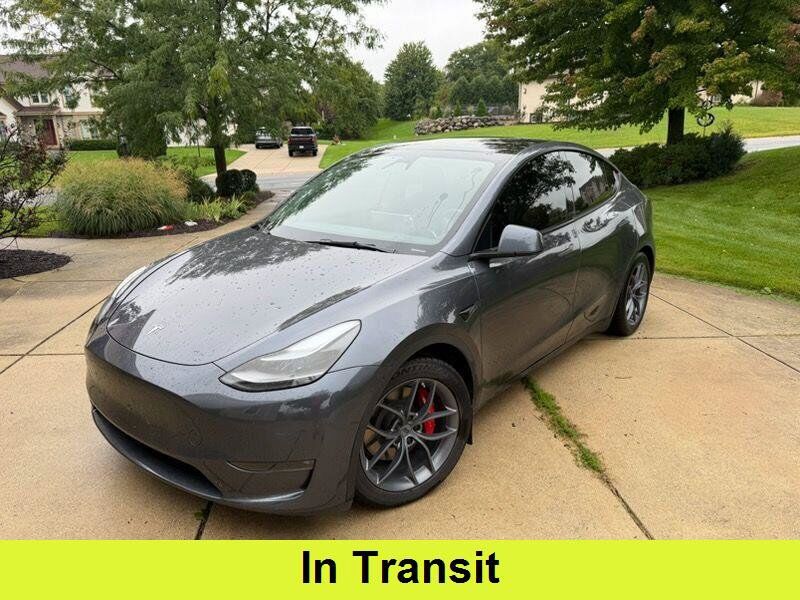2023 TESLA Model Y