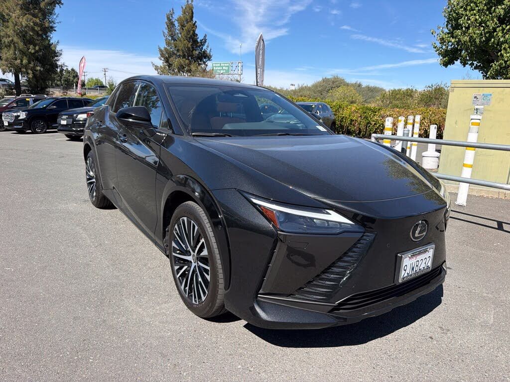 2023 LEXUS RZ 450e