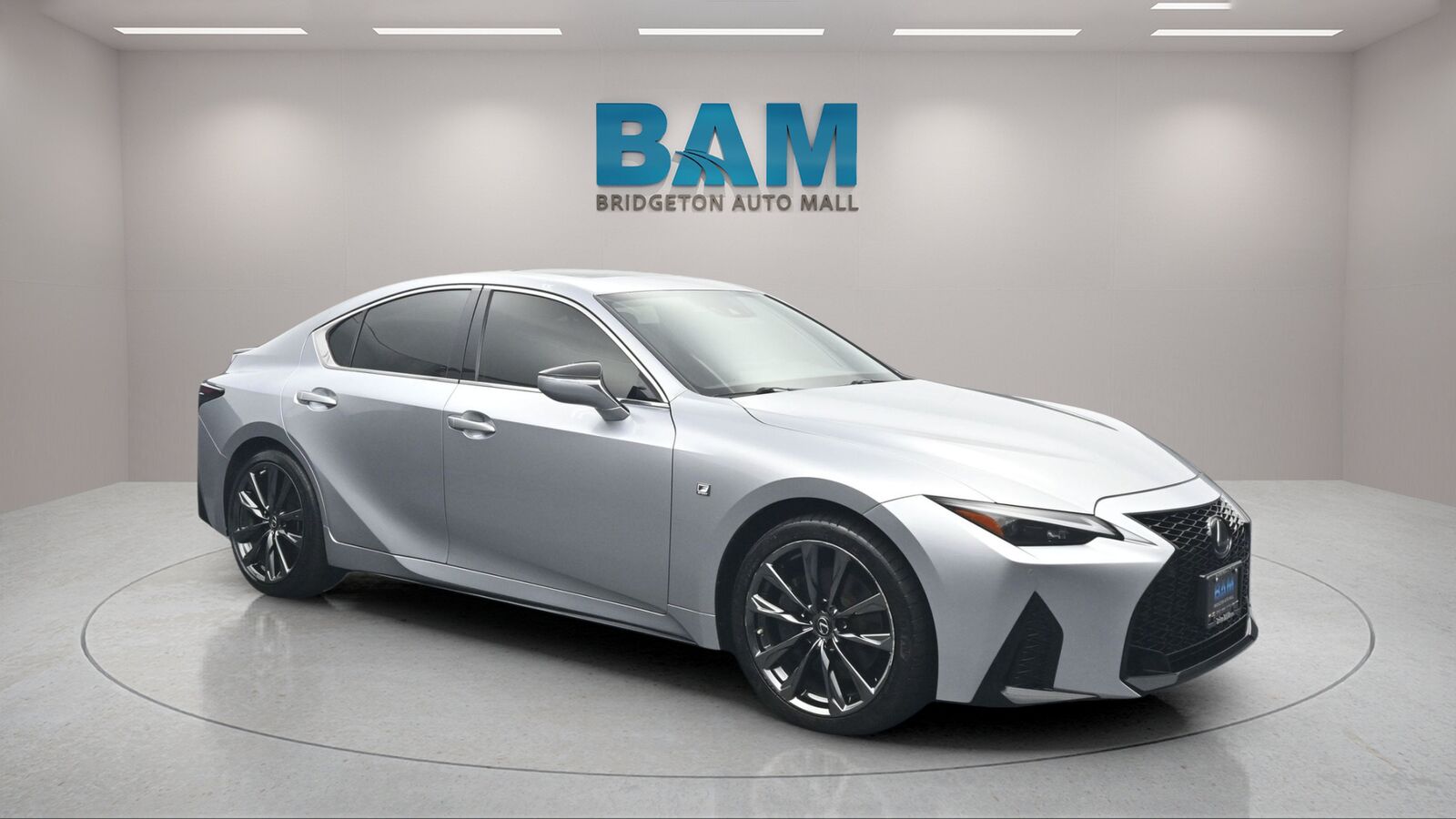 2022 LEXUS IS