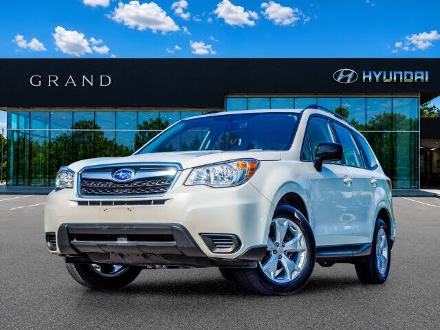 2016 SUBARU Forester