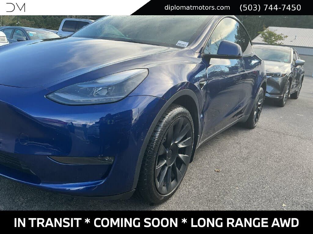 2022 TESLA Model Y