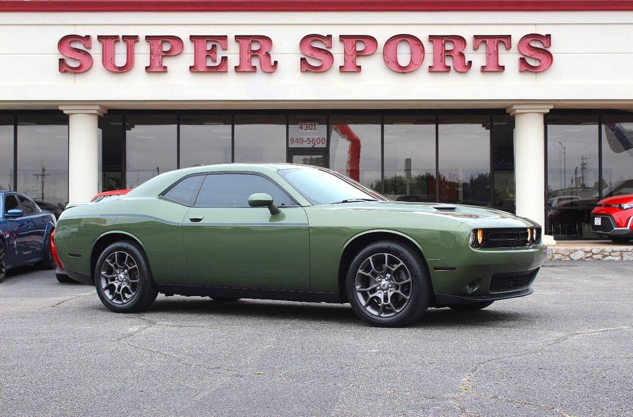 2018 DODGE Challenger