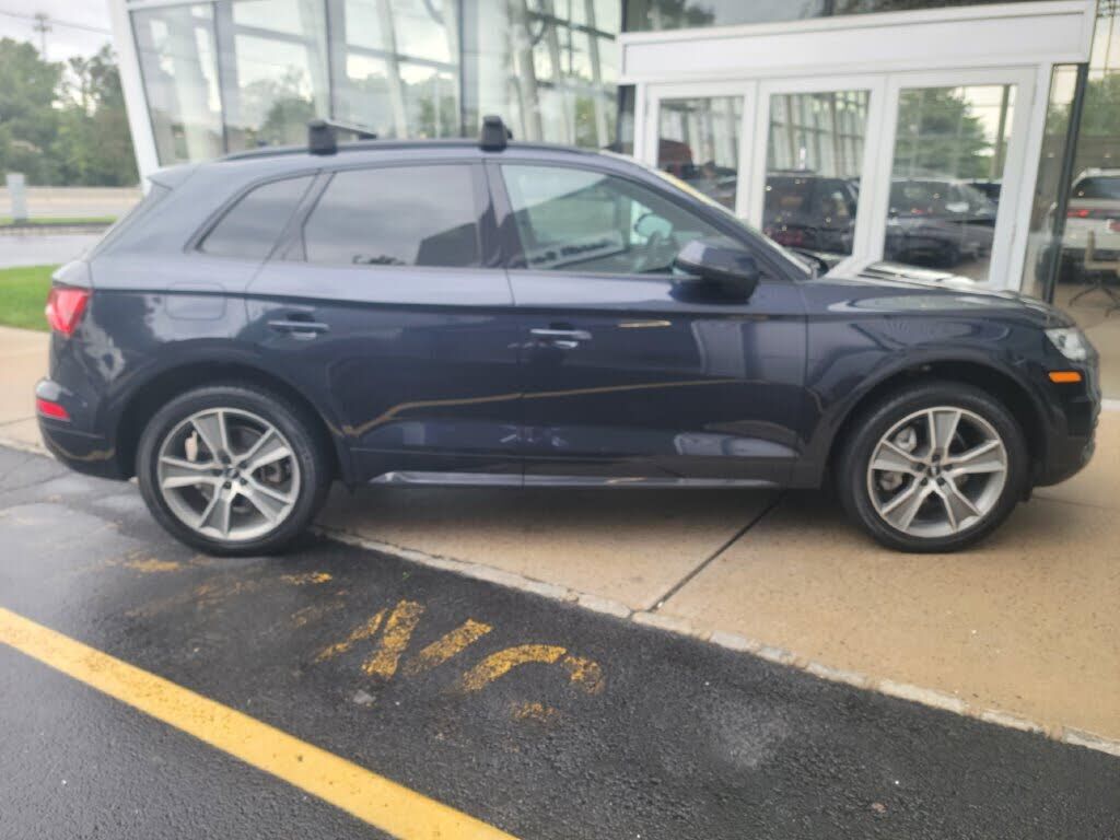 2019 AUDI Q5