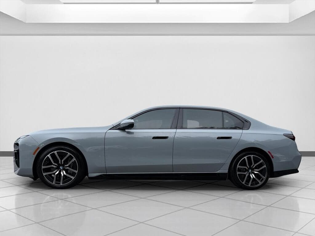 2023 BMW i7
