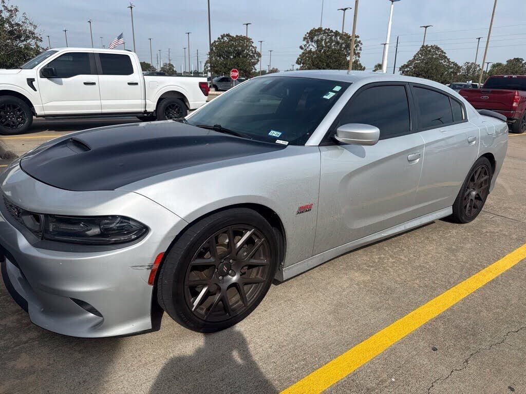 2019 DODGE Charger