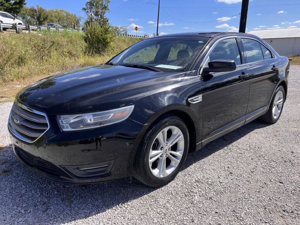 2018 FORD Taurus