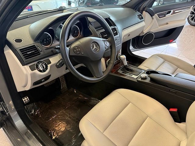 2010 Mercedes-Benz C-Class