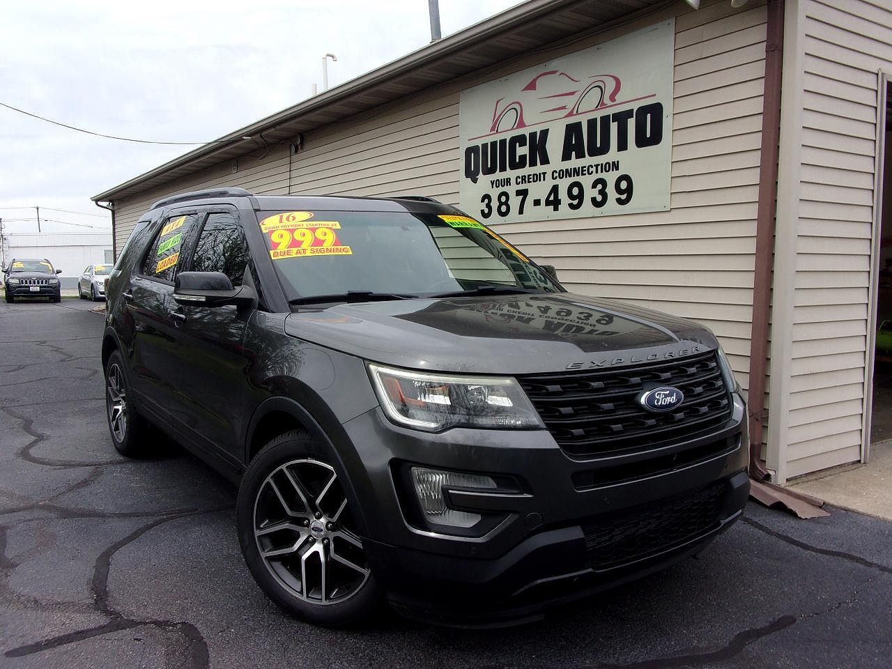 2016 FORD Explorer