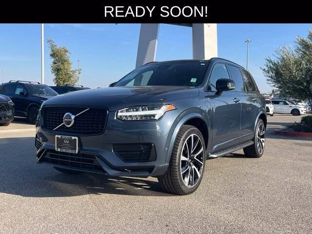 2023 VOLVO XC90