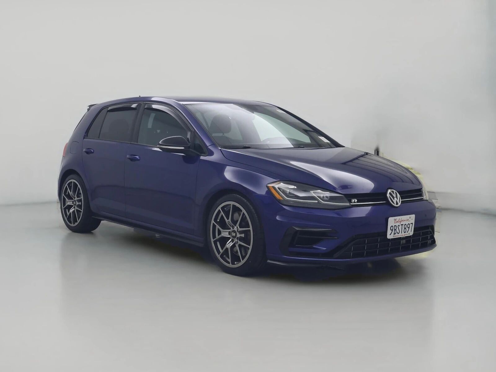 2018 VOLKSWAGEN Golf R