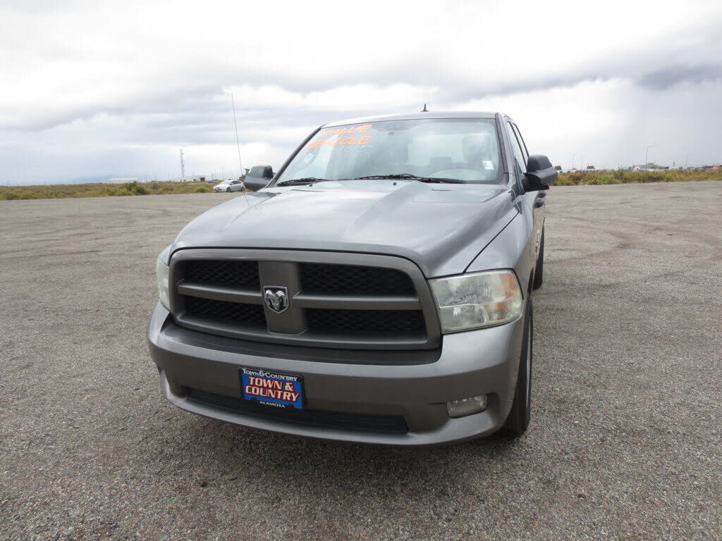 2012 DODGE Ram