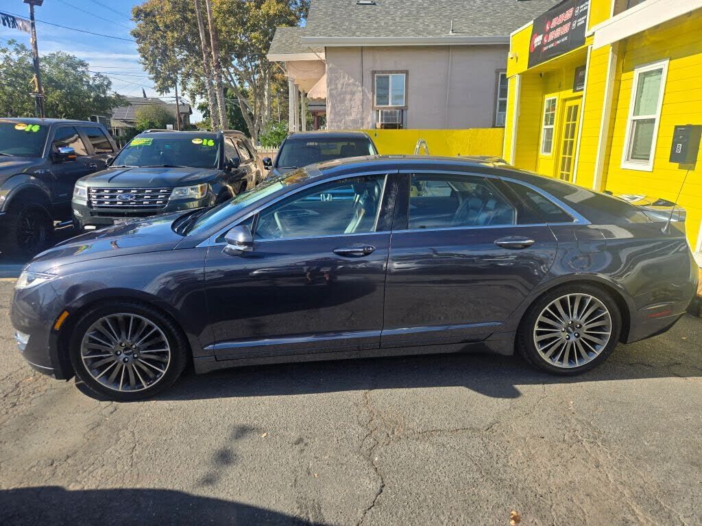 2013 LINCOLN MKZ