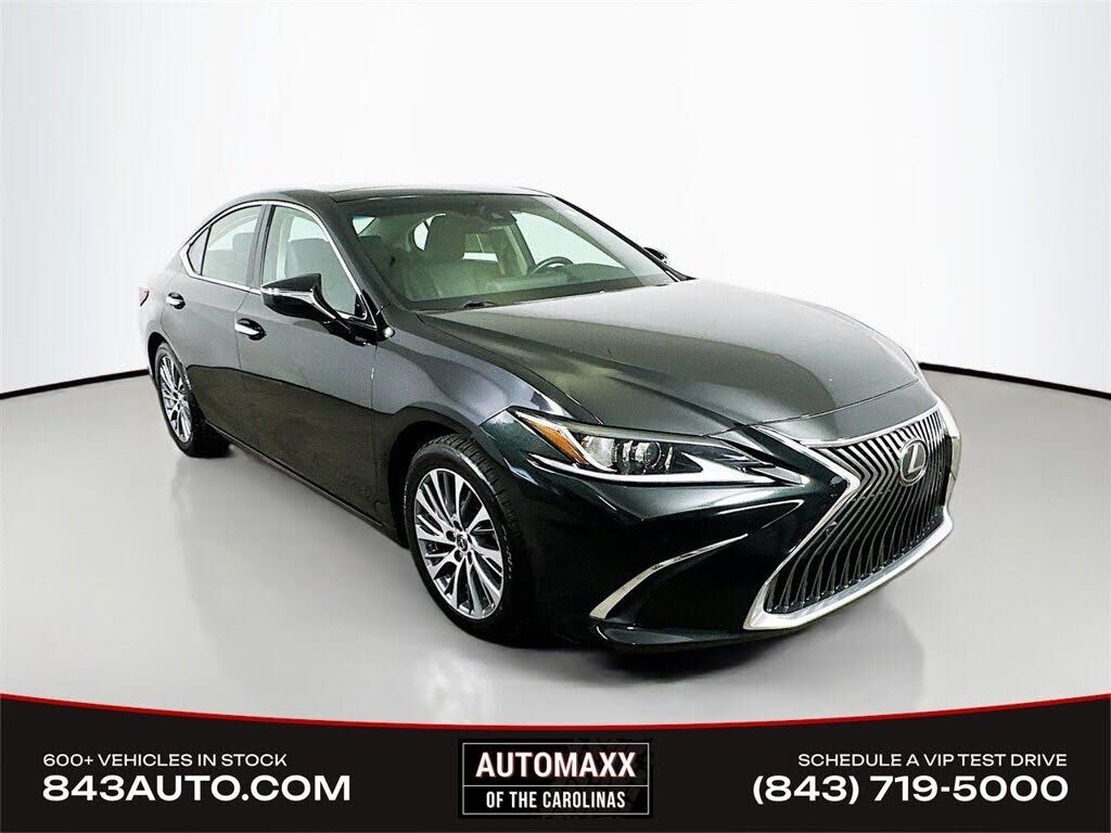 2019 LEXUS ES
