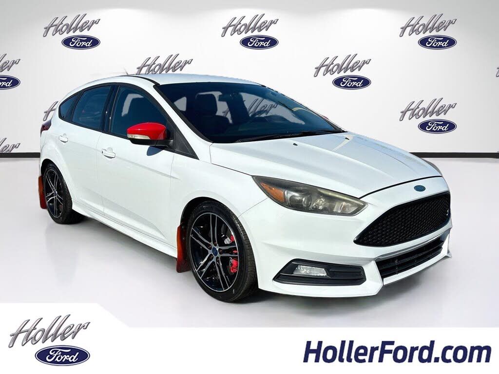 2016 FORD Focus