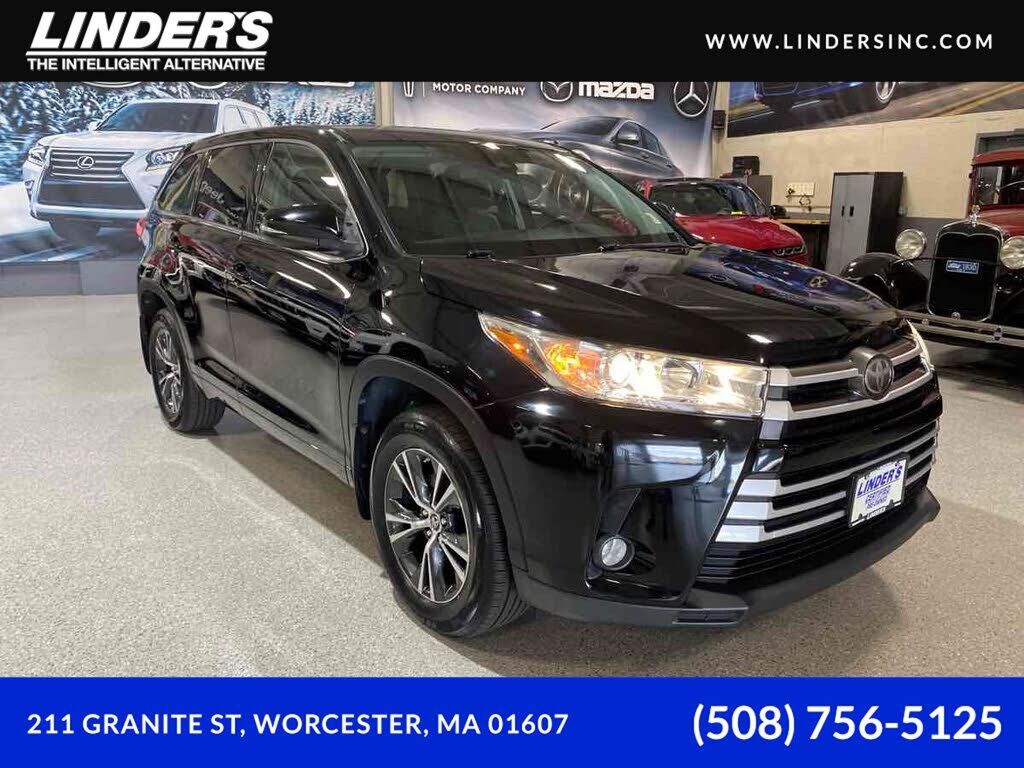 2017 TOYOTA Highlander