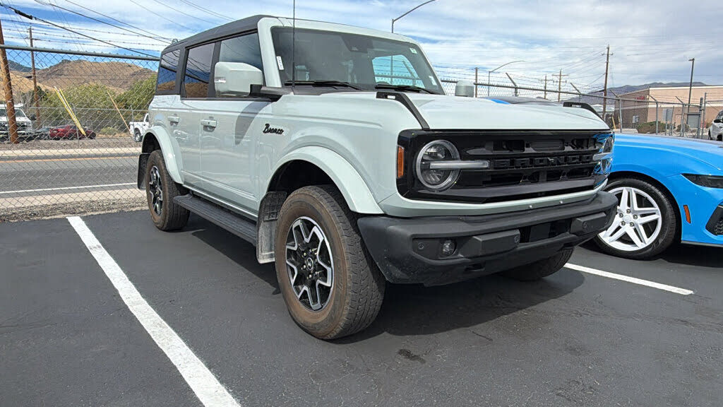 2022 FORD Bronco