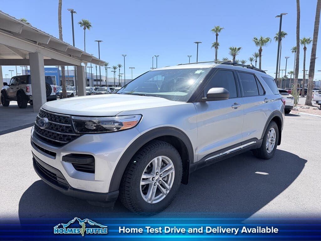 2024 FORD Explorer