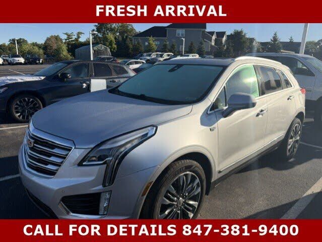 2017 CADILLAC XT5