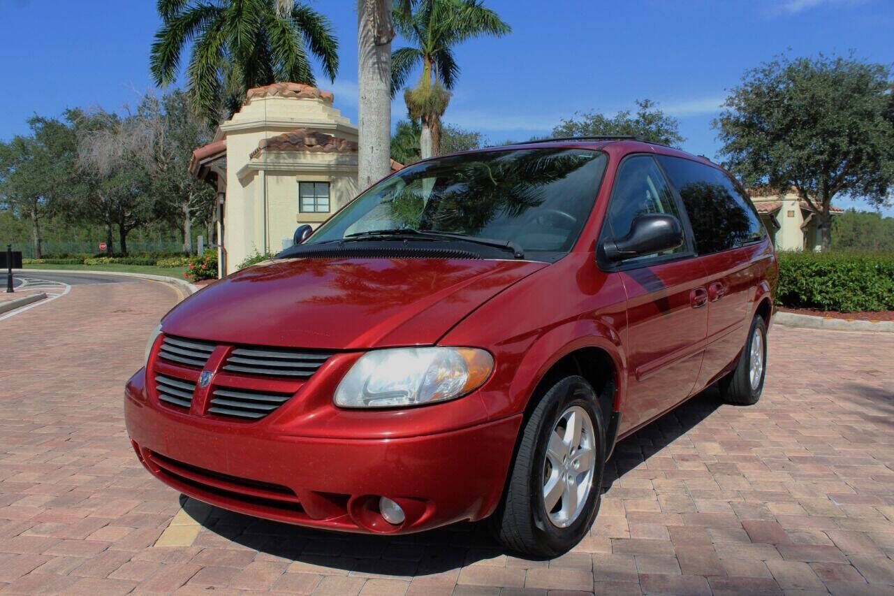 2005 DODGE Caravan