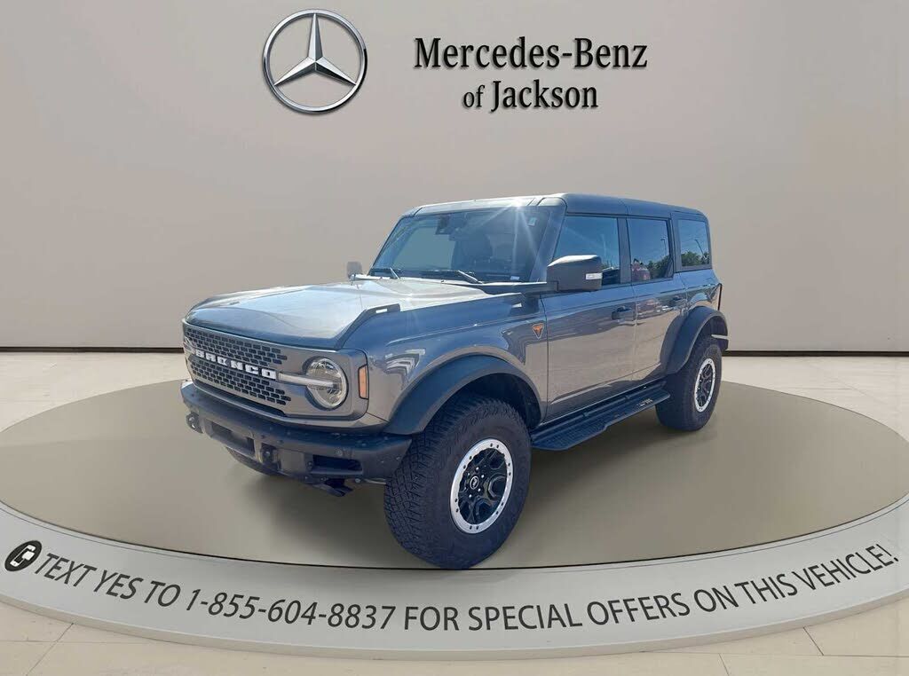 2024 FORD Bronco