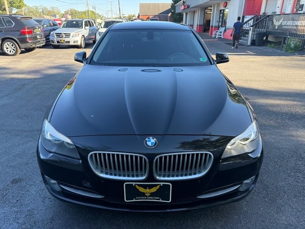 2011 BMW 550i