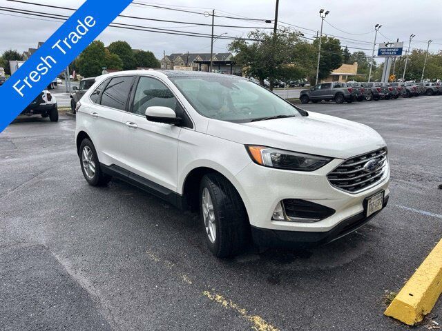 2022 FORD Edge