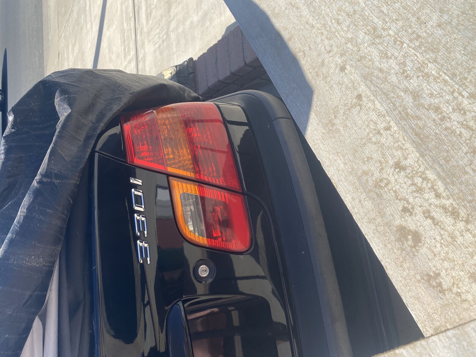 2005 BMW 330i