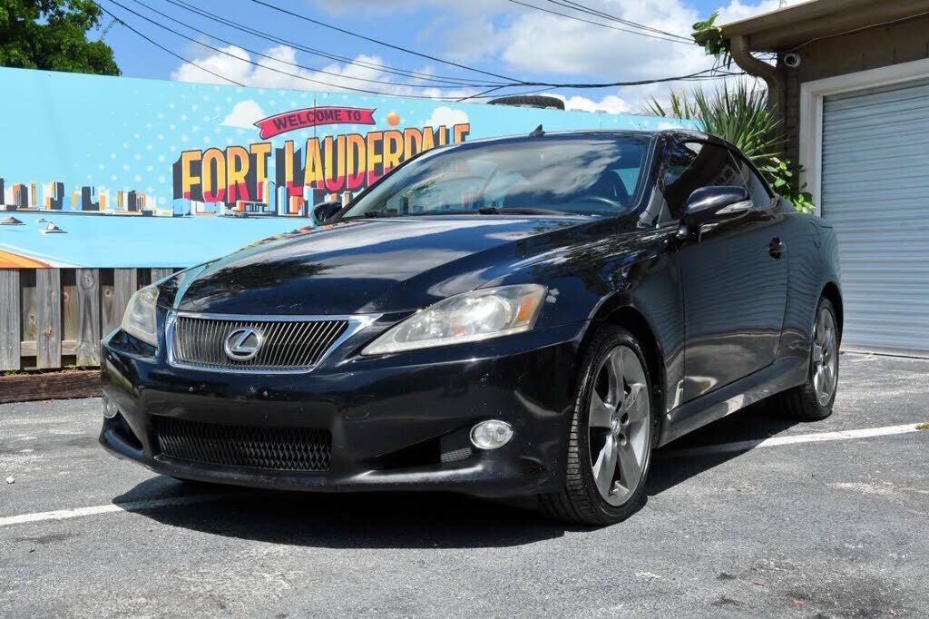 2011 LEXUS IS