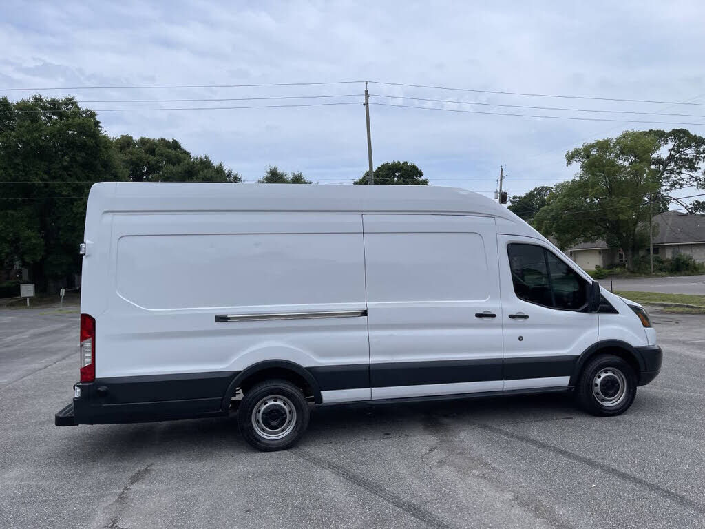 2017 FORD Transit