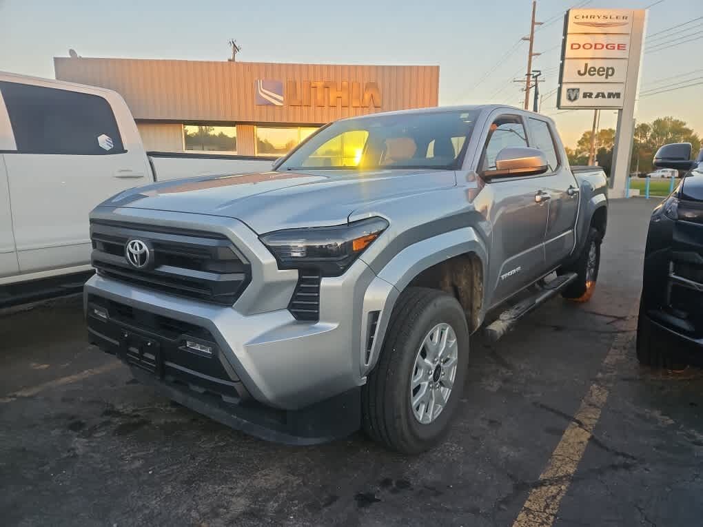 2024 TOYOTA Tacoma