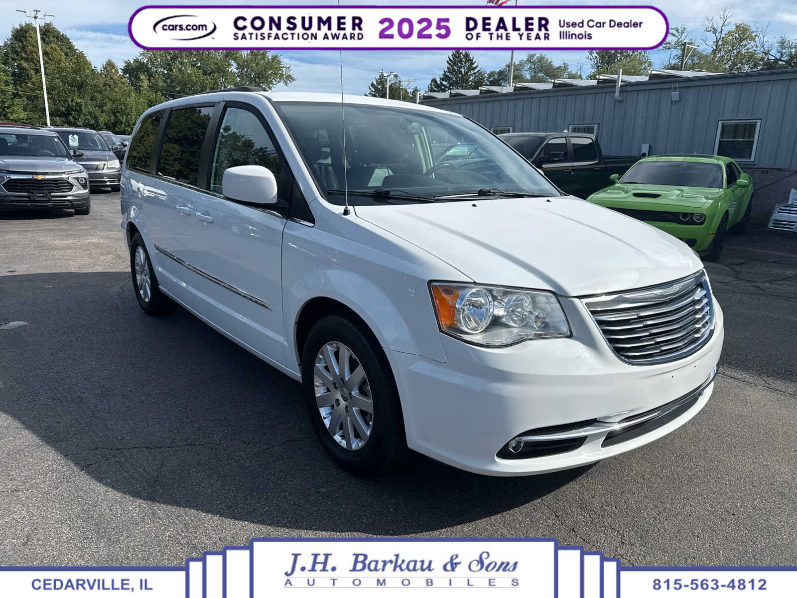 2016 CHRYSLER Town and Country
