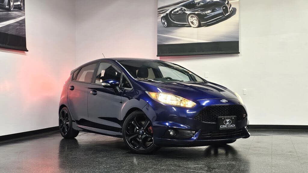 2016 FORD Fiesta