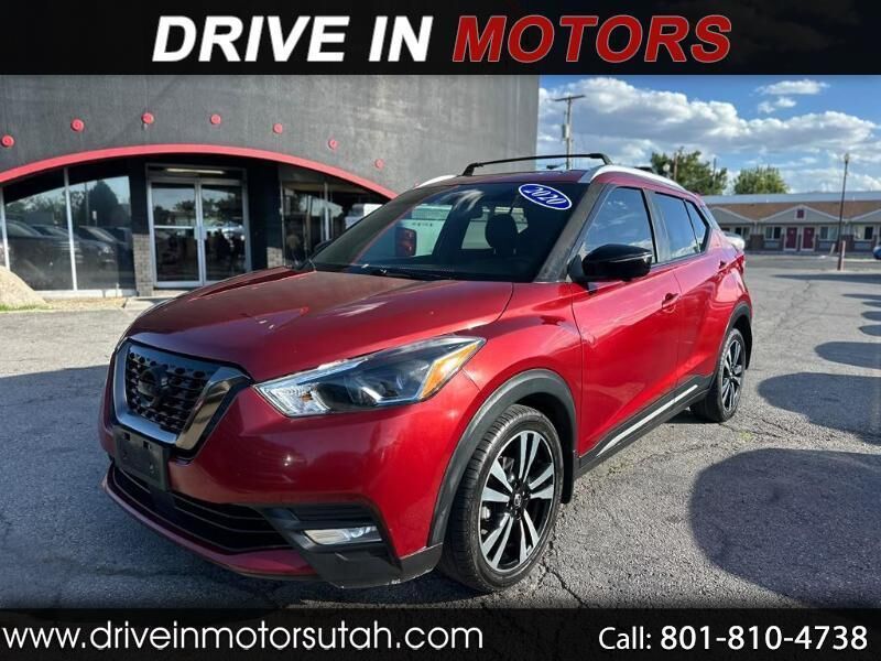 2020 NISSAN Kicks