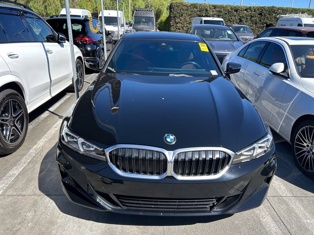 2024 BMW 330i