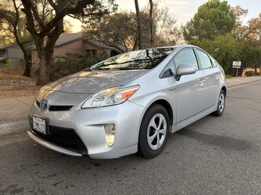 2015 TOYOTA PRIUS