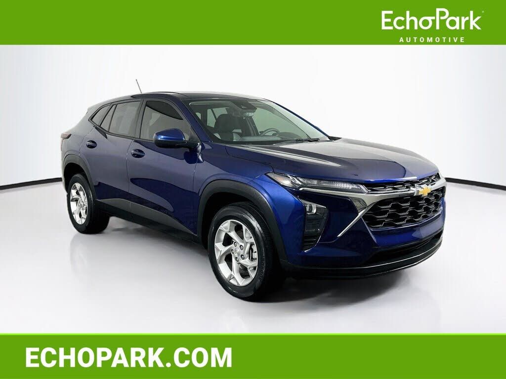 2024 CHEVROLET Trax