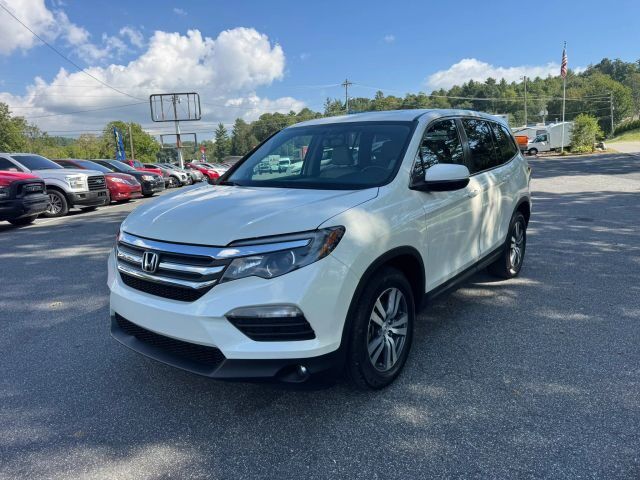 2017 HONDA Pilot