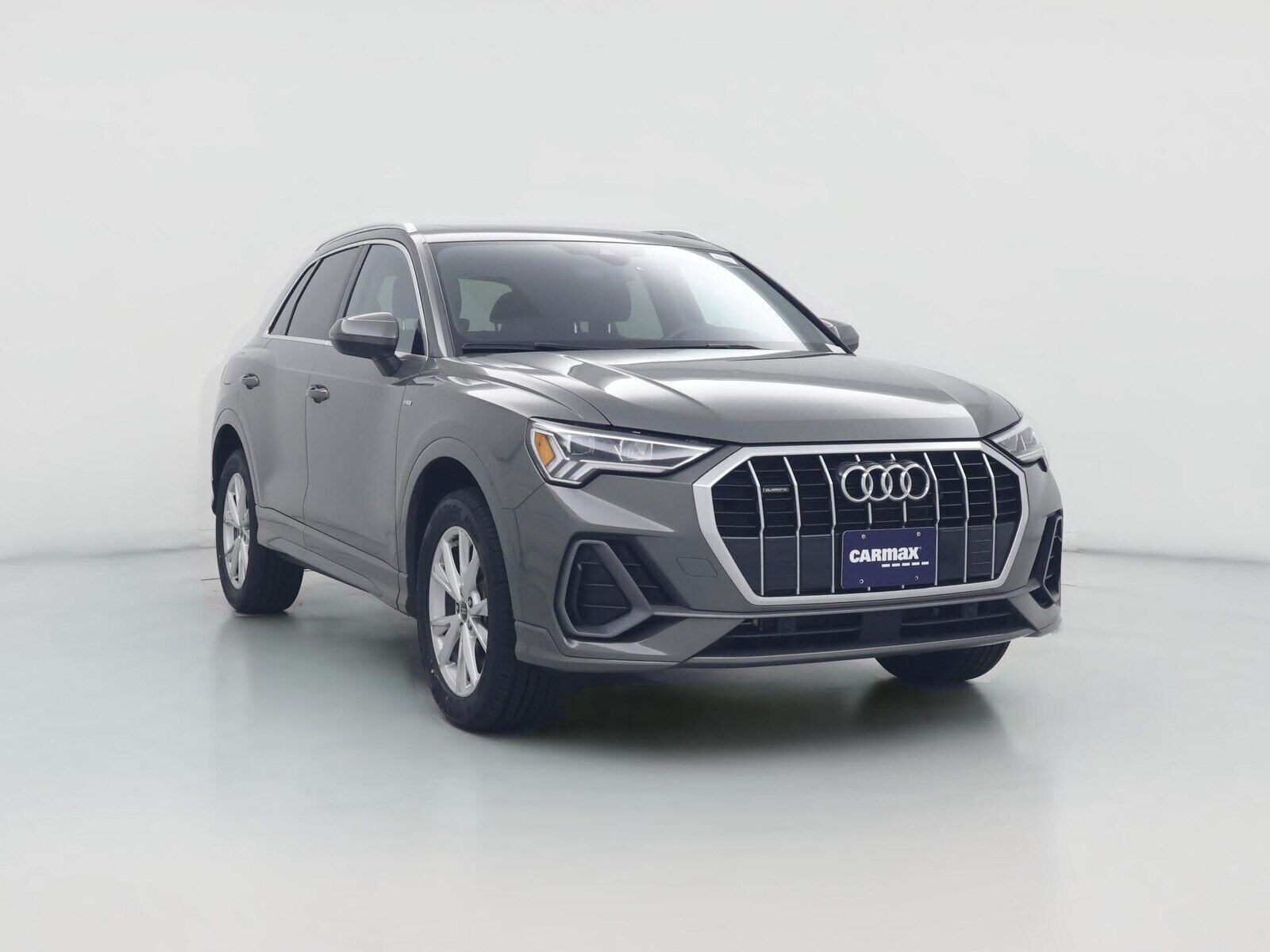 2023 AUDI Q3