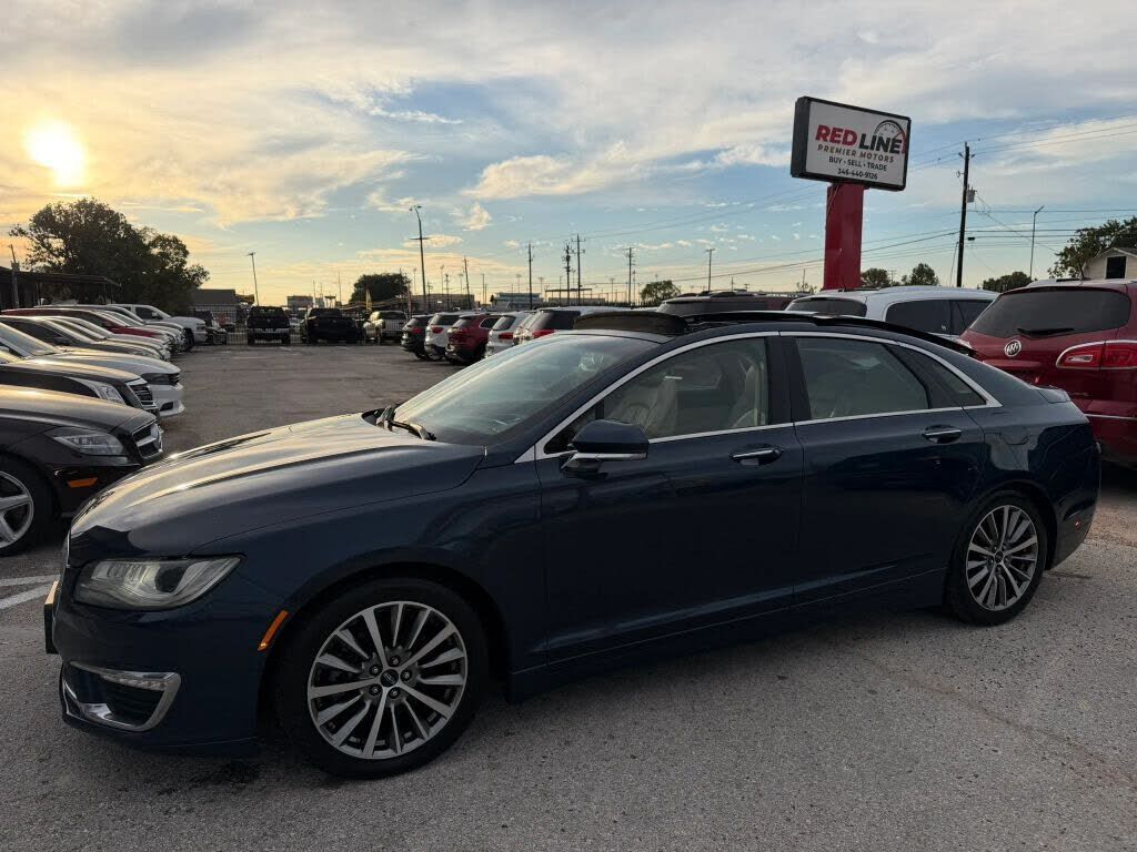2017 LINCOLN MKZ