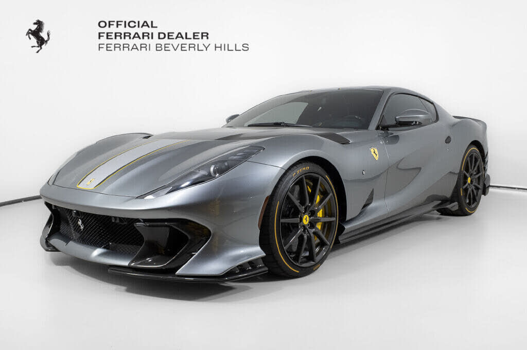 2022 FERRARI 812 Competizione