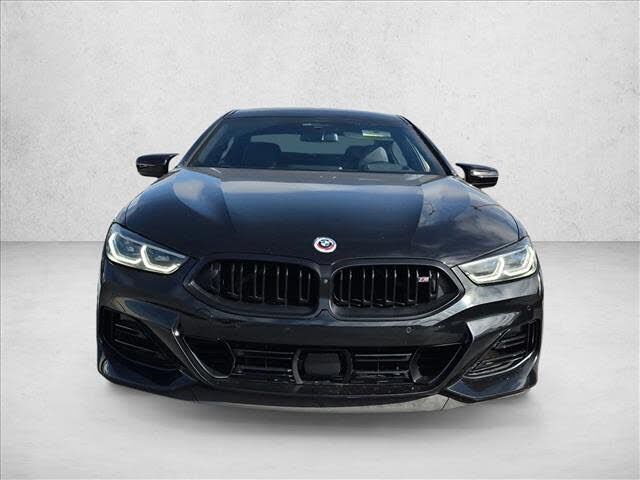 2023 BMW M850i