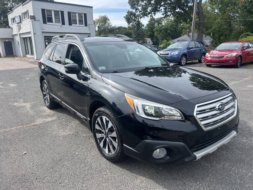 2017 SUBARU Outback