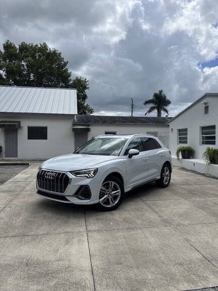 2022 AUDI Q3