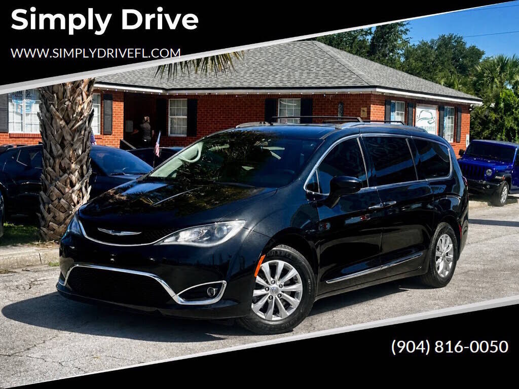 2018 CHRYSLER Pacifica