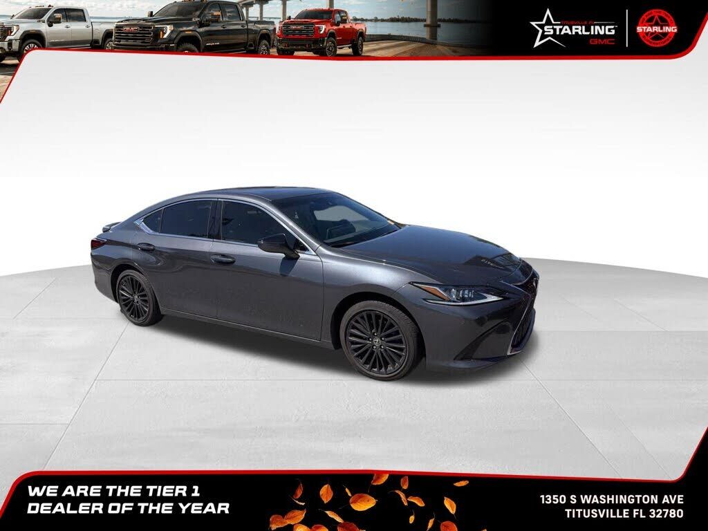 2025 LEXUS ES