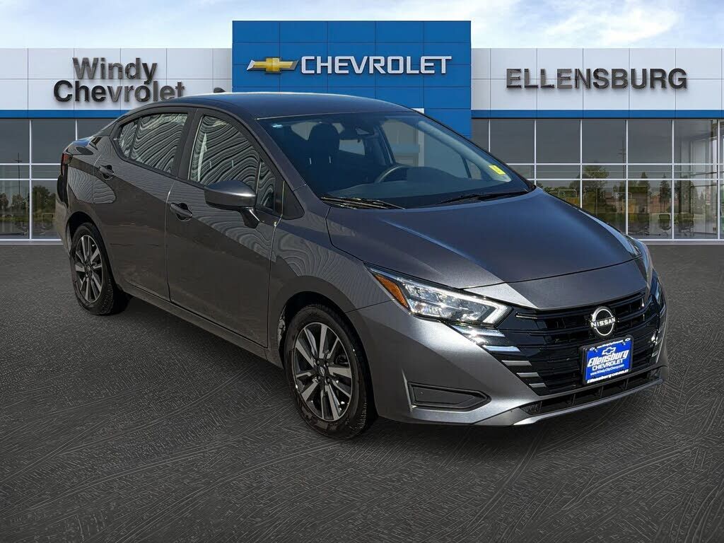 2025 NISSAN Versa
