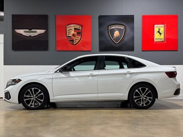 2023 VOLKSWAGEN Jetta