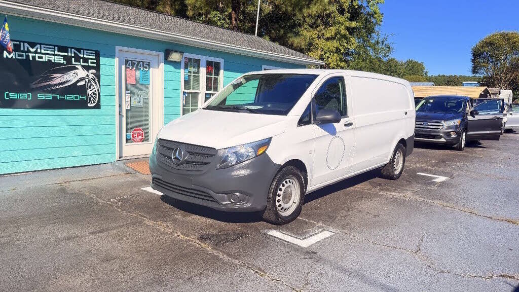 2018 Mercedes-Benz METRIS