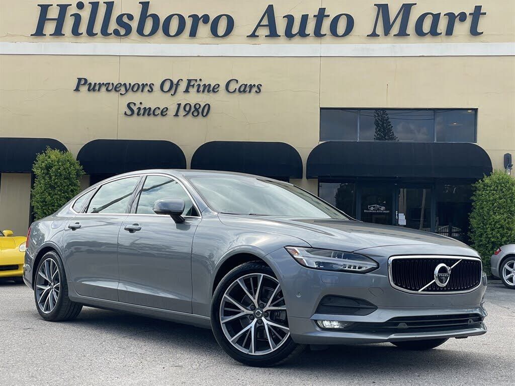 2018 VOLVO S90