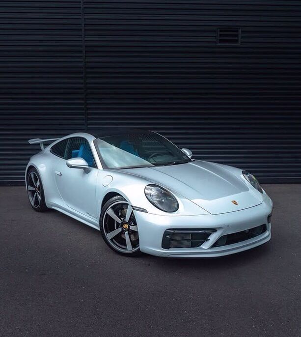2024 PORSCHE 911
